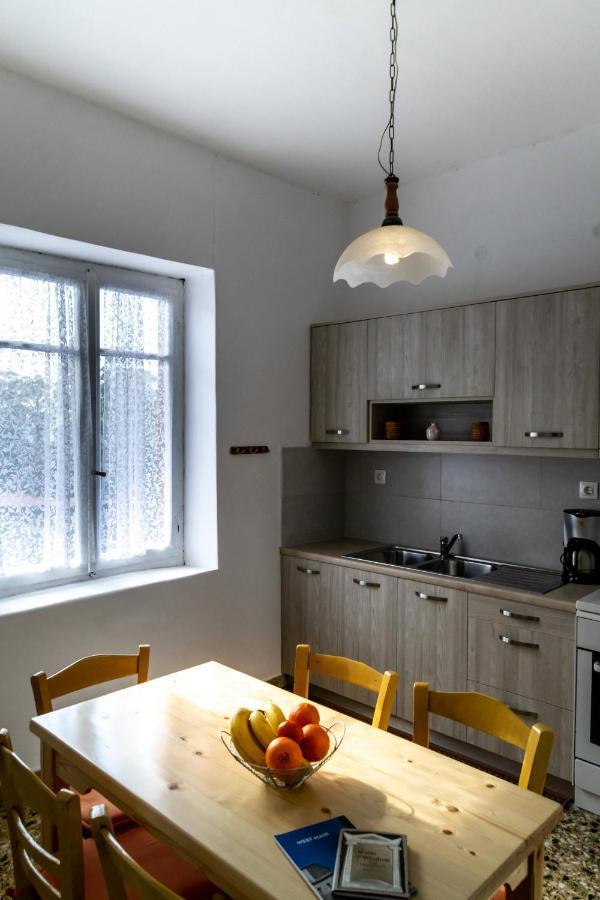 Chrysanthi Apartments Kardamyli Extérieur photo